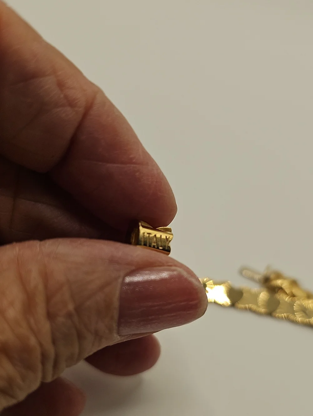 FCL Italy 14K Yellow Gold XO Hugs Kisses Link Bracelet Womens Size 7 Gold 8.5g